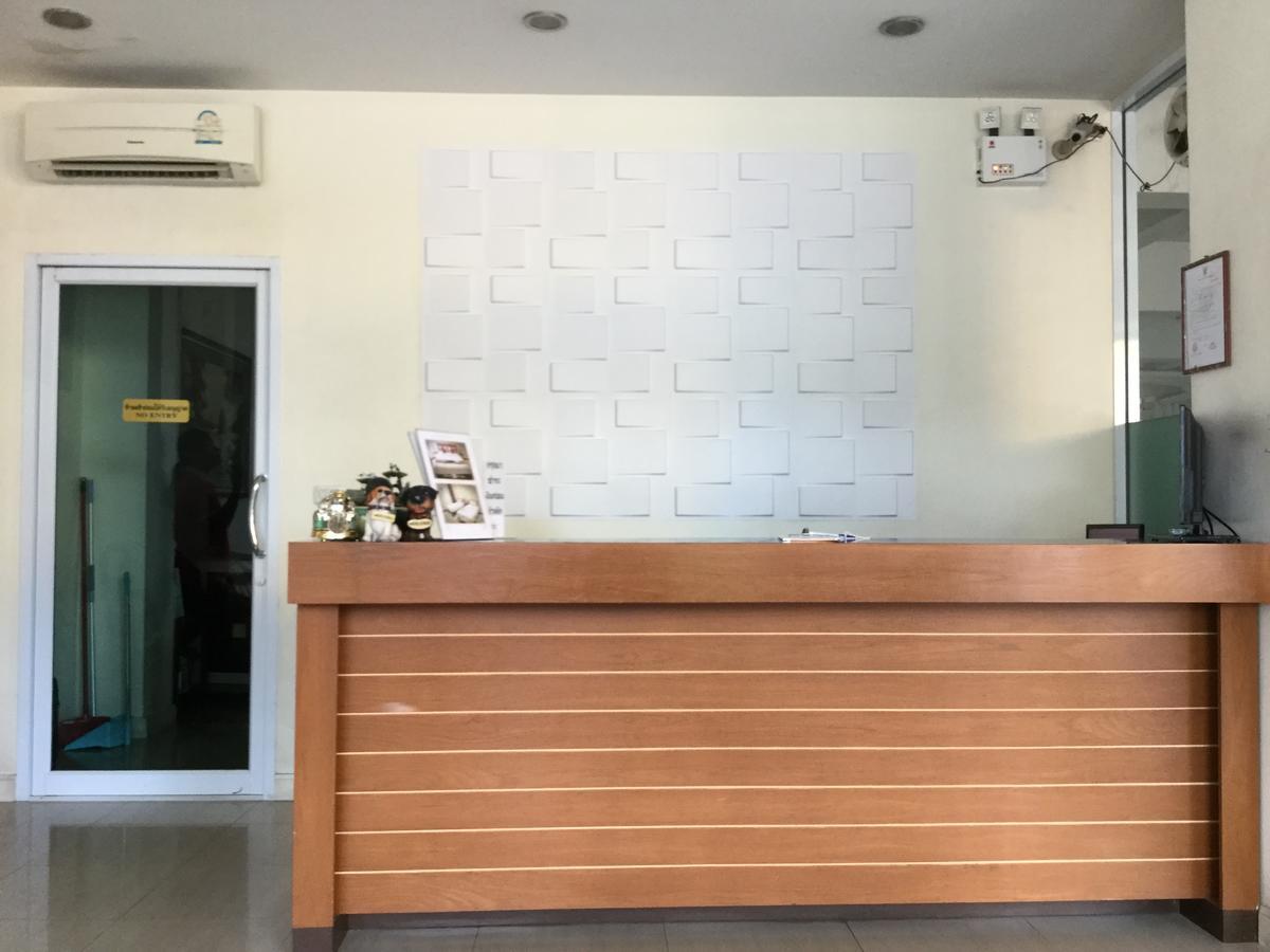 The One Residence Udon Thani Exterior foto